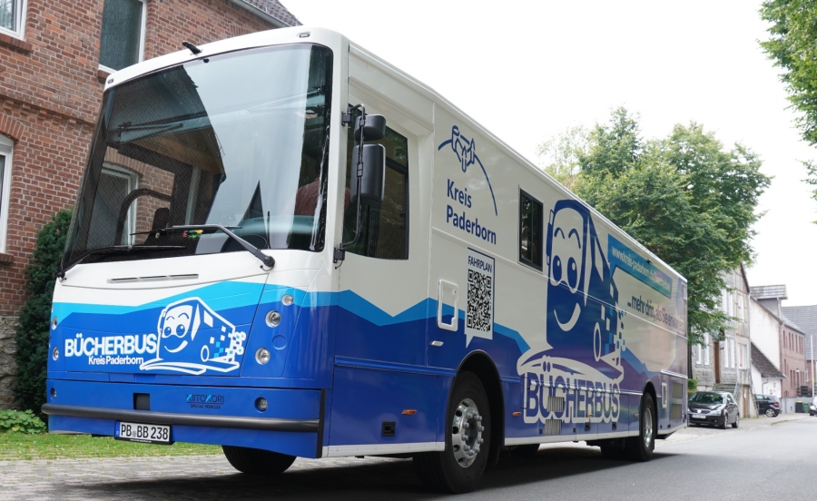 Zu sehen ist der Bücherbus.